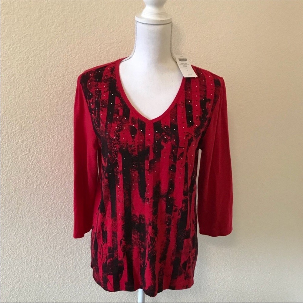 🆕NWT Chico’s Abstract Print 3/4 Sleeve Top